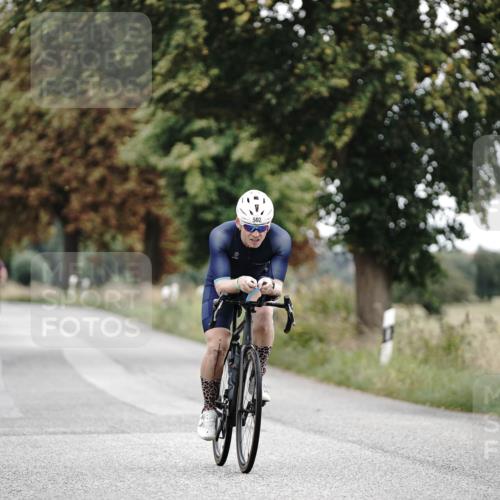 30.08.2026 - Elbe Triathlon Hamburg Michael Burmester http://msf.ph/oto/10068636 30.08.2026 09:33:37 Radfahren 297, 490, 502, 687, 691, 735 meine-sportfotos.de