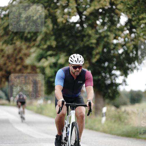 30.08.2026 - Elbe Triathlon Hamburg Michael Burmester http://msf.ph/oto/10068658 30.08.2026 09:33:51 Radfahren 449, 483, 542, 567 meine-sportfotos.de