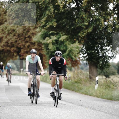 30.08.2026 - Elbe Triathlon Hamburg Michael Burmester http://msf.ph/oto/10068661 30.08.2026 09:33:54 Radfahren 449, 542, 709 meine-sportfotos.de