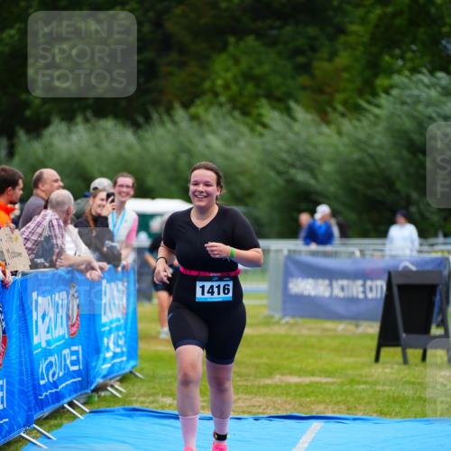 30.08.2026 - Elbe Triathlon Hamburg LAZAROV Photography http://msf.ph/oto/10068670 30.08.2026 12:28:52 Ziel 1416, 1710 meine-sportfotos.de