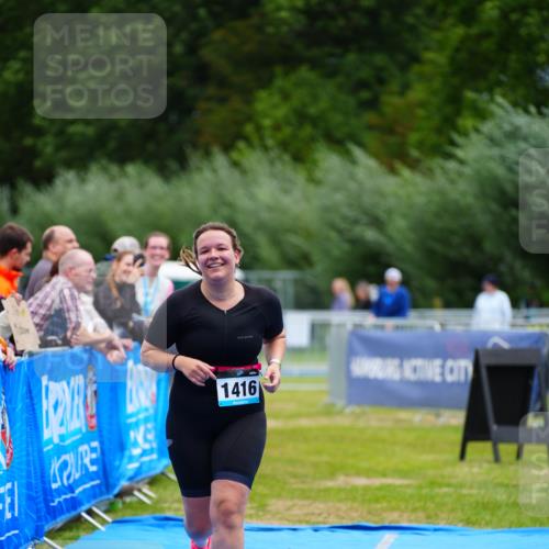 30.08.2026 - Elbe Triathlon Hamburg LAZAROV Photography http://msf.ph/oto/10068677 30.08.2026 12:28:53 Ziel 1416, 1710 meine-sportfotos.de
