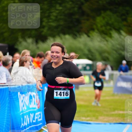 30.08.2026 - Elbe Triathlon Hamburg LAZAROV Photography http://msf.ph/oto/10068687 30.08.2026 12:28:54 Ziel 1416, 1710 meine-sportfotos.de