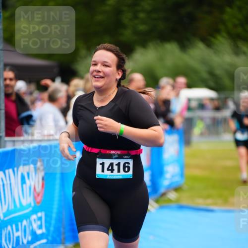 30.08.2026 - Elbe Triathlon Hamburg LAZAROV Photography http://msf.ph/oto/10068701 30.08.2026 12:28:55 Ziel 1416, 1710 meine-sportfotos.de