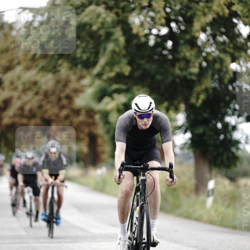 30.08.2026 - Elbe Triathlon Hamburg Michael Burmester http://msf.ph/oto/10068710 30.08.2026 09:34:26 Radfahren 588, 597, 598, 662, 690, 696 meine-sportfotos.de