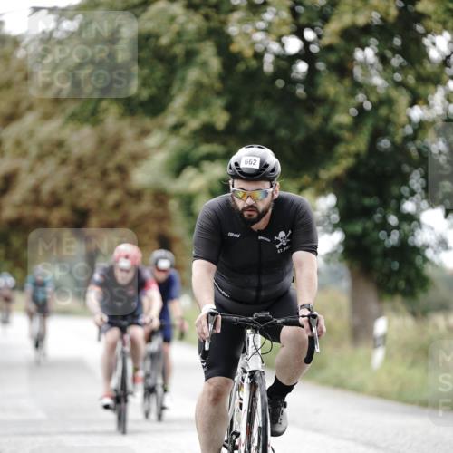 30.08.2026 - Elbe Triathlon Hamburg Michael Burmester http://msf.ph/oto/10068717 30.08.2026 09:34:28 Radfahren 208, 588, 597, 598, 662, 690, 696 meine-sportfotos.de