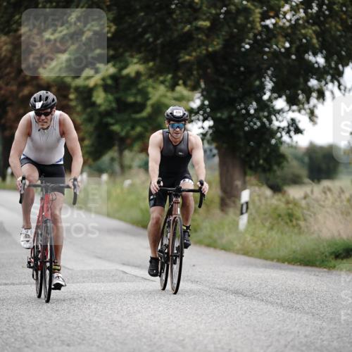 30.08.2026 - Elbe Triathlon Hamburg Michael Burmester http://msf.ph/oto/10068747 30.08.2026 09:34:53 Radfahren 214, 330, 436, 736, 754 meine-sportfotos.de