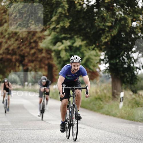30.08.2026 - Elbe Triathlon Hamburg Michael Burmester http://msf.ph/oto/10068756 30.08.2026 09:35:02 Radfahren 386, 492, 533 meine-sportfotos.de