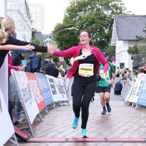 30.08.2026 - Blankeneser Heldenlauf Lena Gebhardt http://msf.ph/oto/10068760 30.08.2026 10:01:55 Ziel 1274, 1550 meine-sportfotos.de