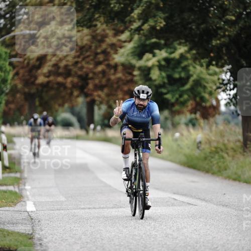 30.08.2026 - Elbe Triathlon Hamburg Michael Burmester http://msf.ph/oto/10068772 30.08.2026 09:35:17 Radfahren 415, 496, 686, 714, 716 meine-sportfotos.de