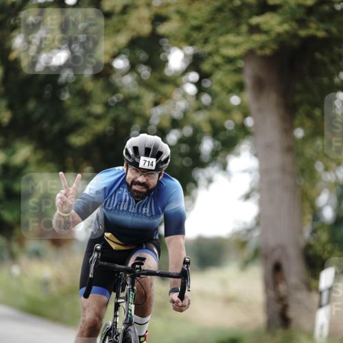30.08.2026 - Elbe Triathlon Hamburg Michael Burmester http://msf.ph/oto/10068780 30.08.2026 09:35:18 Radfahren 496, 686, 714, 716 meine-sportfotos.de