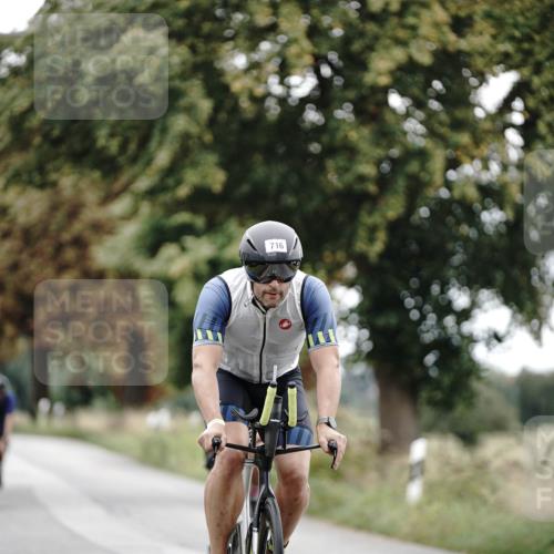 30.08.2026 - Elbe Triathlon Hamburg Michael Burmester http://msf.ph/oto/10068787 30.08.2026 09:35:23 Radfahren 411, 496, 659, 716 meine-sportfotos.de