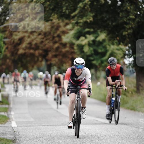 30.08.2026 - Elbe Triathlon Hamburg Michael Burmester http://msf.ph/oto/10068807 30.08.2026 09:35:37 Radfahren 282, 286, 307, 389, 479, 587, 705, 763, 786, 790 meine-sportfotos.de