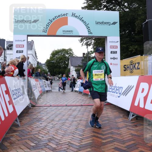 30.08.2026 - Blankeneser Heldenlauf Lena Gebhardt http://msf.ph/oto/10068818 30.08.2026 10:01:59 Ziel 1274, 1550 meine-sportfotos.de