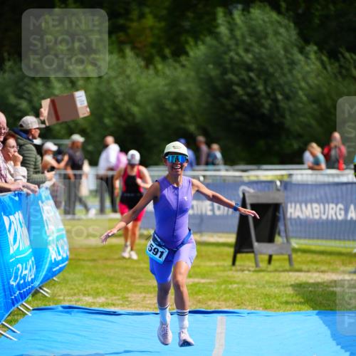 30.08.2026 - Elbe Triathlon Hamburg LAZAROV Photography http://msf.ph/oto/10068832 30.08.2026 12:31:51 Ziel 1591, 1644 meine-sportfotos.de