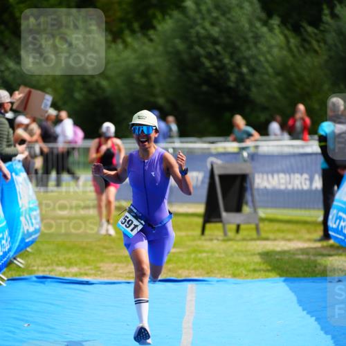 30.08.2026 - Elbe Triathlon Hamburg LAZAROV Photography http://msf.ph/oto/10068837 30.08.2026 12:31:51 Ziel 1591, 1644 meine-sportfotos.de