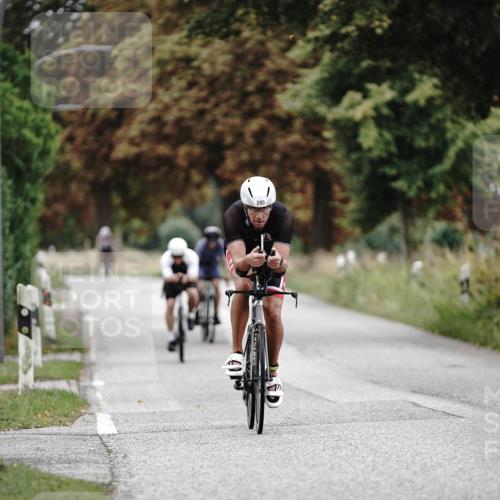 30.08.2026 - Elbe Triathlon Hamburg Michael Burmester http://msf.ph/oto/10068882 30.08.2026 09:36:13 Radfahren 280, 420, 500, 554 meine-sportfotos.de
