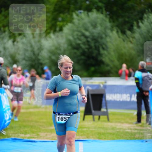 30.08.2026 - Elbe Triathlon Hamburg LAZAROV Photography http://msf.ph/oto/10068918 30.08.2026 12:32:04 Ziel 1614, 1657 meine-sportfotos.de