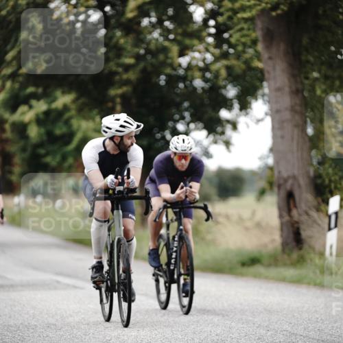 30.08.2026 - Elbe Triathlon Hamburg Michael Burmester http://msf.ph/oto/10068927 30.08.2026 09:37:00 Radfahren 254, 457, 470, 565, 609, 634, 648 meine-sportfotos.de