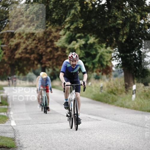 30.08.2026 - Elbe Triathlon Hamburg Michael Burmester http://msf.ph/oto/10068940 30.08.2026 09:37:07 Radfahren 443, 457, 600, 648 meine-sportfotos.de