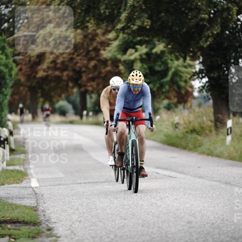 30.08.2026 - Elbe Triathlon Hamburg Michael Burmester http://msf.ph/oto/10068946 30.08.2026 09:37:09 Radfahren 443, 600, 648, 708 meine-sportfotos.de