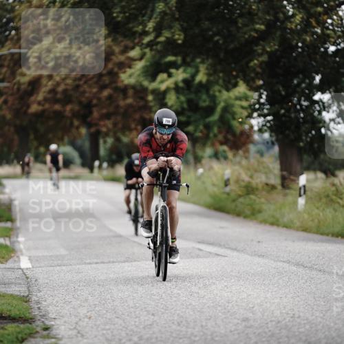 30.08.2026 - Elbe Triathlon Hamburg Michael Burmester http://msf.ph/oto/10068954 30.08.2026 09:37:15 Radfahren 660, 708 meine-sportfotos.de