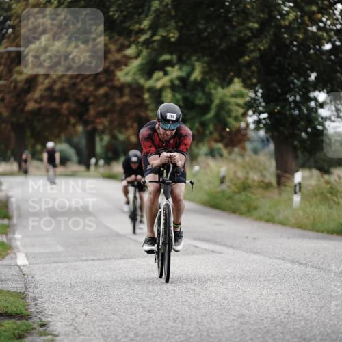 30.08.2026 - Elbe Triathlon Hamburg Michael Burmester http://msf.ph/oto/10068955 30.08.2026 09:37:16 Radfahren 660, 708 meine-sportfotos.de