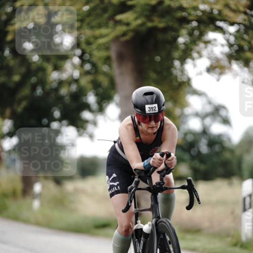 30.08.2026 - Elbe Triathlon Hamburg Michael Burmester http://msf.ph/oto/10068971 30.08.2026 09:37:27 Radfahren 392, 400, 916 meine-sportfotos.de