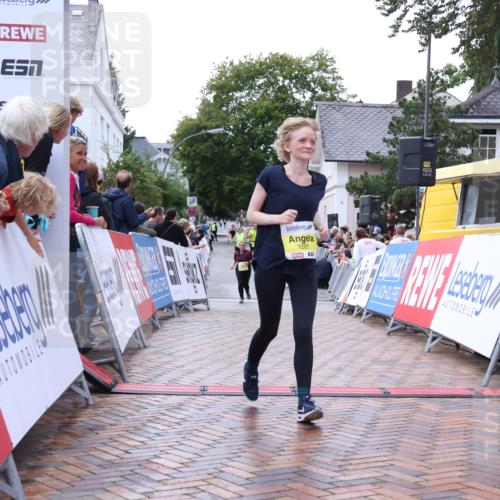 30.08.2026 - Blankeneser Heldenlauf Lena Gebhardt http://msf.ph/oto/10068986 30.08.2026 10:02:33 Ziel 1221, 1285 meine-sportfotos.de