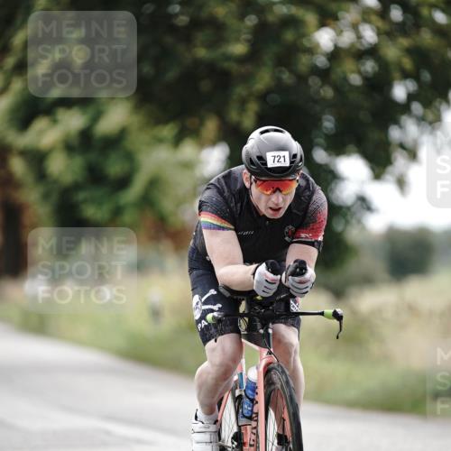 30.08.2026 - Elbe Triathlon Hamburg Michael Burmester http://msf.ph/oto/10069020 30.08.2026 09:38:10 Radfahren 283, 435, 516, 573, 632, 683, 713, 721, 791 meine-sportfotos.de