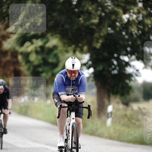 30.08.2026 - Elbe Triathlon Hamburg Michael Burmester http://msf.ph/oto/10069060 30.08.2026 09:38:30 Radfahren 441, 462, 669, 693, 729, 788 meine-sportfotos.de