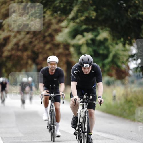30.08.2026 - Elbe Triathlon Hamburg Michael Burmester http://msf.ph/oto/10069063 30.08.2026 09:38:31 Radfahren 352, 410, 441, 462, 669, 693, 729 meine-sportfotos.de