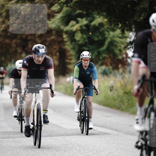 30.08.2026 - Elbe Triathlon Hamburg Michael Burmester http://msf.ph/oto/10069069 30.08.2026 09:38:37 Radfahren 262, 289, 352, 410, 462, 668, 693 meine-sportfotos.de