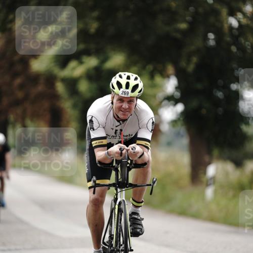 30.08.2026 - Elbe Triathlon Hamburg Michael Burmester http://msf.ph/oto/10069092 30.08.2026 09:38:54 Radfahren 269, 385, 408, 541, 732, 856 meine-sportfotos.de