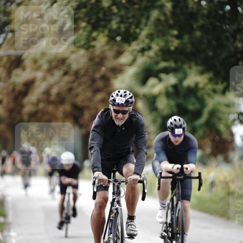 30.08.2026 - Elbe Triathlon Hamburg Michael Burmester http://msf.ph/oto/10069113 30.08.2026 09:39:15 Radfahren 270, 560, 583, 720, 749 meine-sportfotos.de