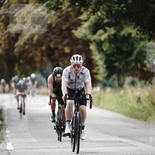 30.08.2026 - Elbe Triathlon Hamburg Michael Burmester http://msf.ph/oto/10069142 30.08.2026 09:39:31 Radfahren 437, 531, 621, 646, 757 meine-sportfotos.de