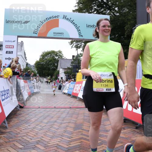 30.08.2026 - Blankeneser Heldenlauf Lena Gebhardt http://msf.ph/oto/10069146 30.08.2026 10:02:49 Ziel 1134, 1356, 1468, 1471, 1515, 1565 meine-sportfotos.de