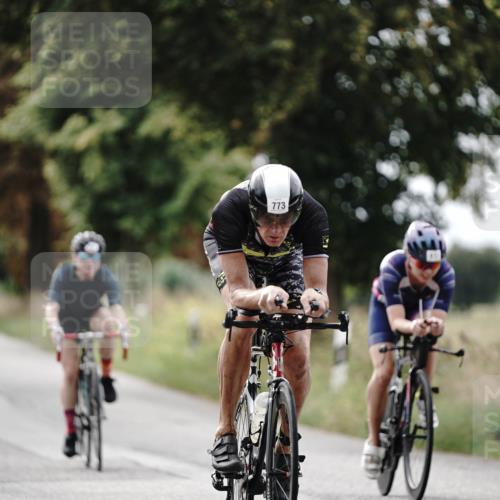 30.08.2026 - Elbe Triathlon Hamburg Michael Burmester http://msf.ph/oto/10069166 30.08.2026 09:39:39 Radfahren 298, 349, 531, 646, 773, 785, 843, 917 meine-sportfotos.de