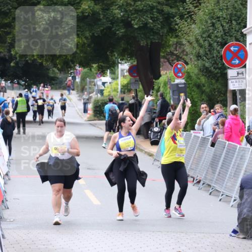 30.08.2026 - Blankeneser Heldenlauf Lena Gebhardt http://msf.ph/oto/10069193 30.08.2026 10:02:59 Ziel 1565 meine-sportfotos.de