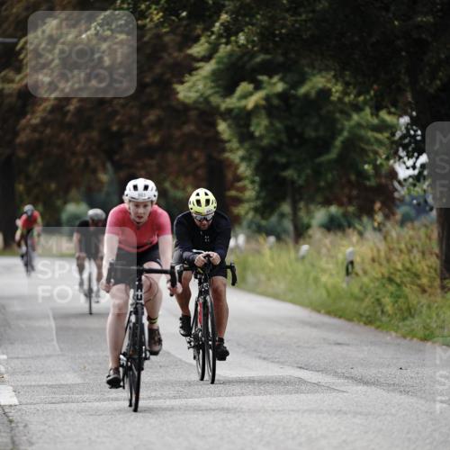 30.08.2026 - Elbe Triathlon Hamburg Michael Burmester http://msf.ph/oto/10069209 30.08.2026 09:40:01 Radfahren 271, 617, 657, 737, 883 meine-sportfotos.de