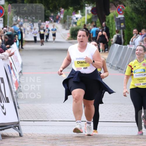 30.08.2026 - Blankeneser Heldenlauf Lena Gebhardt http://msf.ph/oto/10069217 30.08.2026 10:03:05 Ziel  meine-sportfotos.de