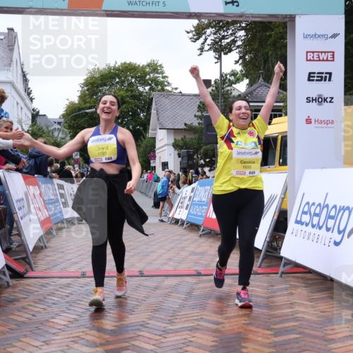 30.08.2026 - Blankeneser Heldenlauf Lena Gebhardt http://msf.ph/oto/10069257 30.08.2026 10:03:12 Ziel 1051, 1695, 1785 meine-sportfotos.de
