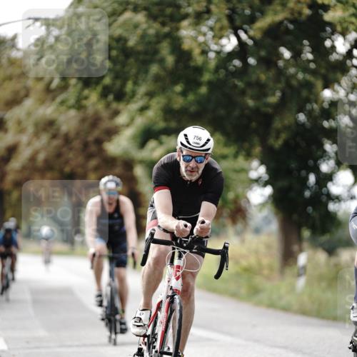 30.08.2026 - Elbe Triathlon Hamburg Michael Burmester http://msf.ph/oto/10069299 30.08.2026 09:41:11 Radfahren 359, 540, 563, 595, 756, 768, 802, 1896 meine-sportfotos.de