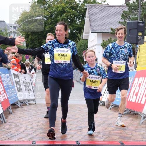 30.08.2026 - Blankeneser Heldenlauf Lena Gebhardt http://msf.ph/oto/10069301 30.08.2026 10:03:42 Ziel 1015, 1017, 1540 meine-sportfotos.de