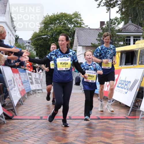 30.08.2026 - Blankeneser Heldenlauf Lena Gebhardt http://msf.ph/oto/10069309 30.08.2026 10:03:43 Ziel 1015, 1017, 1540 meine-sportfotos.de