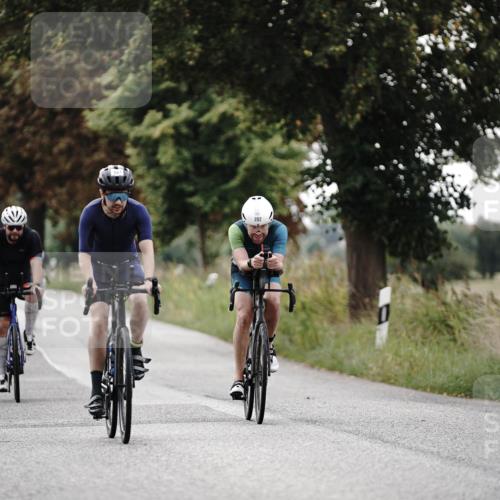 30.08.2026 - Elbe Triathlon Hamburg Michael Burmester http://msf.ph/oto/10069364 30.08.2026 09:41:45 Radfahren 202, 446, 480, 534, 547, 585, 619 meine-sportfotos.de