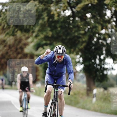 30.08.2026 - Elbe Triathlon Hamburg Michael Burmester http://msf.ph/oto/10069389 30.08.2026 09:41:56 Radfahren 328, 491 meine-sportfotos.de