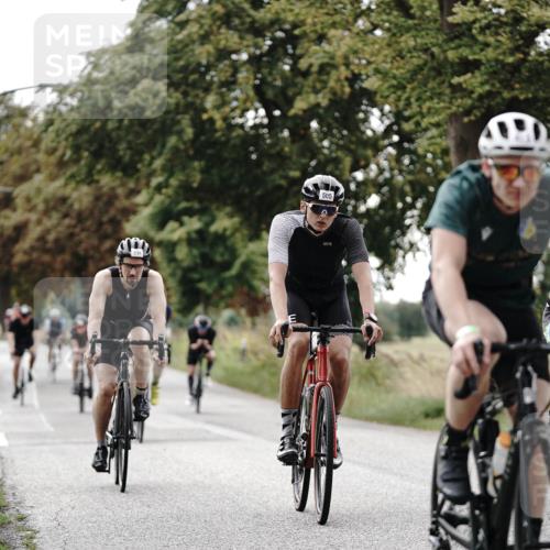 30.08.2026 - Elbe Triathlon Hamburg Michael Burmester http://msf.ph/oto/10069408 30.08.2026 09:42:07 Radfahren 253, 334, 340, 409, 423, 445, 505, 528, 544, 608, 611, 694, 731 meine-sportfotos.de