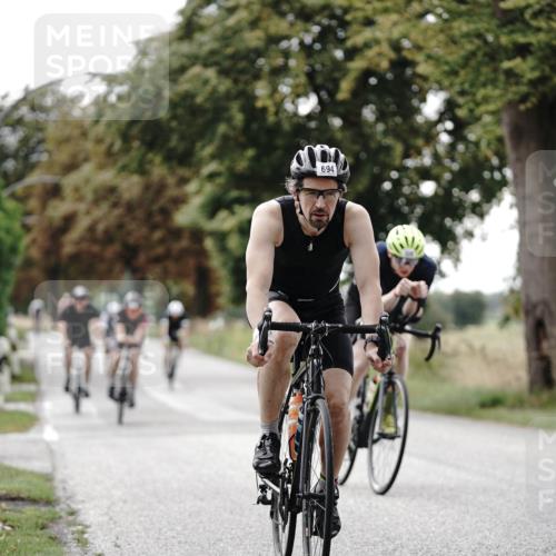 30.08.2026 - Elbe Triathlon Hamburg Michael Burmester http://msf.ph/oto/10069413 30.08.2026 09:42:08 Radfahren 253, 334, 340, 409, 423, 445, 505, 528, 544, 608, 611, 694, 731 meine-sportfotos.de
