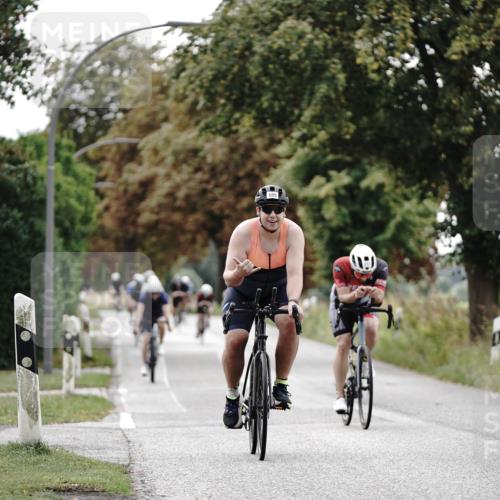 30.08.2026 - Elbe Triathlon Hamburg Michael Burmester http://msf.ph/oto/10069428 30.08.2026 09:42:17 Radfahren 357, 417, 605, 613, 631, 665, 697, 698 meine-sportfotos.de