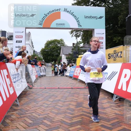 30.08.2026 - Blankeneser Heldenlauf Lena Gebhardt http://msf.ph/oto/10069431 30.08.2026 10:03:56 Ziel 1617 meine-sportfotos.de